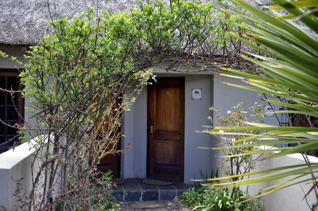 The Highlander Hotel Dullstroom Exterior photo